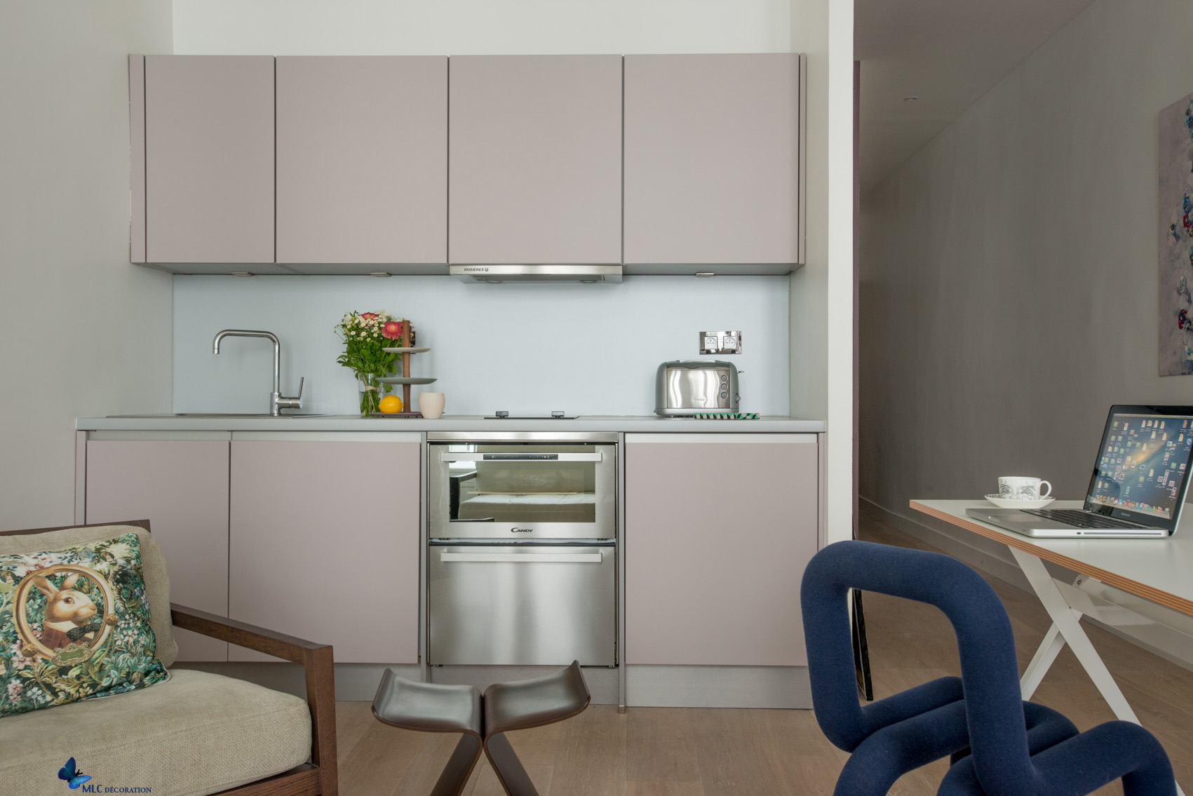 Darty cuisine équipée couleur prune grise rose